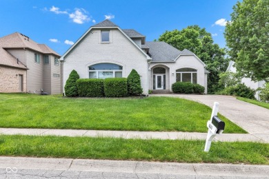 Discover the charm of 6610 Royal Oakland DR, Indianapolis, IN, a on Old Oakland Golf Club in Indiana - for sale on GolfHomes.com, golf home, golf lot