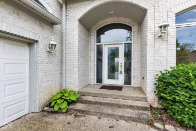 Discover the charm of 6610 Royal Oakland DR, Indianapolis, IN, a on Old Oakland Golf Club in Indiana - for sale on GolfHomes.com, golf home, golf lot