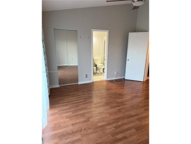 Cozy and updated townhouse located in the beautiful area of on  in Florida - for sale on GolfHomes.com, golf home, golf lot