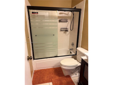 Cozy and updated townhouse located in the beautiful area of on  in Florida - for sale on GolfHomes.com, golf home, golf lot