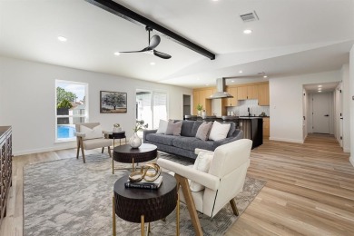 SELLER WILL PAY A $7500 CONCESSION TOWARDS BUYER'S CLOSING on Heritage Lakes - Par 3 - 9 Hole Course in Texas - for sale on GolfHomes.com, golf home, golf lot