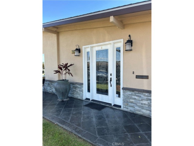 MUTUAL 5 corner expanded unit.  This remarkable single-story on Leisure World Seal Beach Golf Course in California - for sale on GolfHomes.com, golf home, golf lot