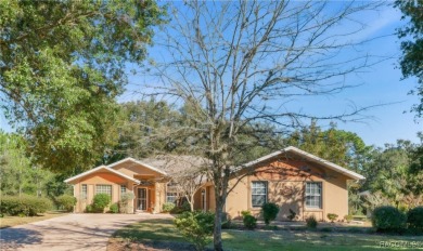 Single Family Home in Brentwood of Citrus Hills. This lovely on Brentwood Farms Golf Club in Florida - for sale on GolfHomes.com, golf home, golf lot