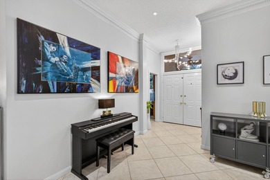 BEAUTIFUL POOL HOME ON SPECTACULAR OVERSIZED CORNER LOT! This on Bear Lakes Country Club in Florida - for sale on GolfHomes.com, golf home, golf lot