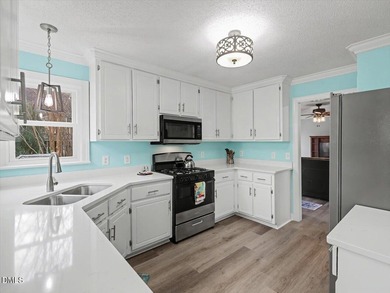 WOW! Charming and spacious 1928sf, 4-bedroom home nestled in the on Hedingham Golf and Athletic Club in North Carolina - for sale on GolfHomes.com, golf home, golf lot