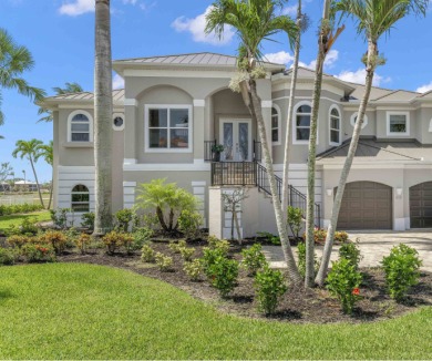 Fantastic location in Beachview with panoramic views overlooking on Beachview Golf Club in Florida - for sale on GolfHomes.com, golf home, golf lot