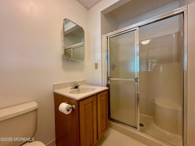 Charming 2 Bed, 2 Bath Home in gated 55+ Leisure Village West! on Leisure Village West Assoc. in New Jersey - for sale on GolfHomes.com, golf home, golf lot