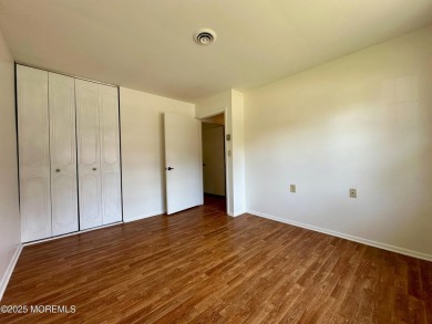 Charming 2 Bed, 2 Bath Home in gated 55+ Leisure Village West! on Leisure Village West Assoc. in New Jersey - for sale on GolfHomes.com, golf home, golf lot