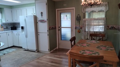 PRICE IMPROVEMENT!!!! This cozy and comfortable GOLF COURSE home on High Point Golf Club, Inc. in Florida - for sale on GolfHomes.com, golf home, golf lot