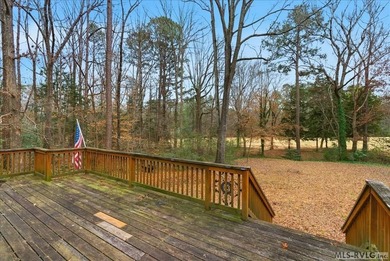 Here it is! 408 Longwood Dr, Bracey, VA -- a value-priced home on Tanglewood Shores Golf Club in Virginia - for sale on GolfHomes.com, golf home, golf lot