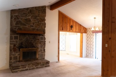 This lovely home on the 13th hole of the Indian Hills golf on Indian Hills Country Club in Arkansas - for sale on GolfHomes.com, golf home, golf lot