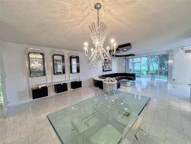 Welcome to this spacious and well-maintained 3-bedroom, 2.5-bath on  in Florida - for sale on GolfHomes.com, golf home, golf lot