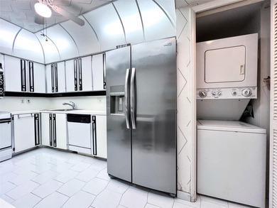 Welcome to this spacious and well-maintained 3-bedroom, 2.5-bath on  in Florida - for sale on GolfHomes.com, golf home, golf lot