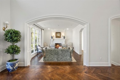Welcome to Westover Hills! Impeccably renovated 5 bedroom, 6.2 on Shady Oaks Country Club in Texas - for sale on GolfHomes.com, golf home, golf lot