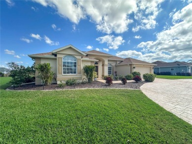 Privacy abounds with this well maintained 3/2/2 pool home on Pinemoor West Golf Club in Florida - for sale on GolfHomes.com, golf home, golf lot