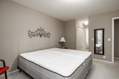 This beautifully maintained end unit is move in ready! From the on Cortez Golf Course in Arkansas - for sale on GolfHomes.com, golf home, golf lot