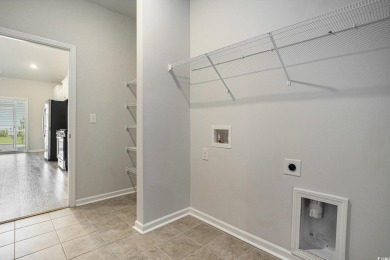Welcome to this stunning 3-bedroom, 2-bathroom home located in on Brunswick Plantation and Golf Resorts in North Carolina - for sale on GolfHomes.com, golf home, golf lot