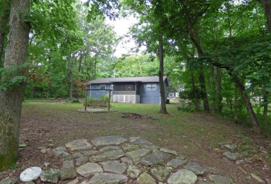 South Fork River Views! This one-level home has 2 bedrooms, 2 on Cherokee Village North Course in Arkansas - for sale on GolfHomes.com, golf home, golf lot