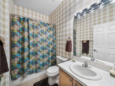 THE CDD BOND IS FULLY PAID on this well-maintained on Lake Ashton Golf Club in Florida - for sale on GolfHomes.com, golf home, golf lot