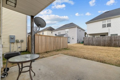 Adorable 2 bedroom townhome in the Hedingham neighborhood. Both on Hedingham Golf and Athletic Club in North Carolina - for sale on GolfHomes.com, golf home, golf lot