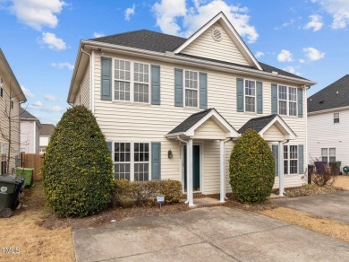 Adorable 2 bedroom townhome in the Hedingham neighborhood. Both on Hedingham Golf and Athletic Club in North Carolina - for sale on GolfHomes.com, golf home, golf lot