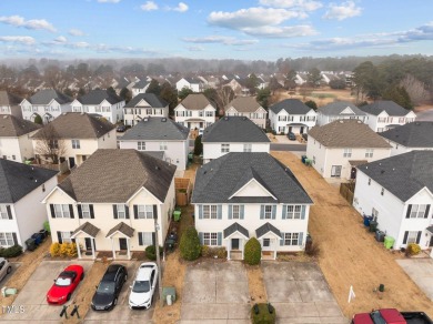 Adorable 2 bedroom townhome in the Hedingham neighborhood. Both on Hedingham Golf and Athletic Club in North Carolina - for sale on GolfHomes.com, golf home, golf lot
