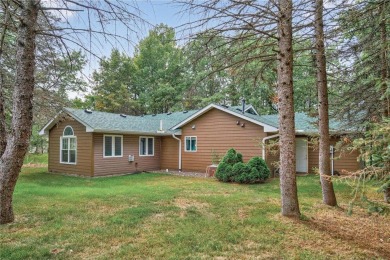 Welcome to this rare one-level home on the Fairway Shores Golf on Fairway Shores Executive Golf Course in Minnesota - for sale on GolfHomes.com, golf home, golf lot