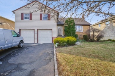 Welcome to this 3-bedroom, 2.5-bath home in the sought-after on Galloping Hill Golf Course in New Jersey - for sale on GolfHomes.com, golf home, golf lot