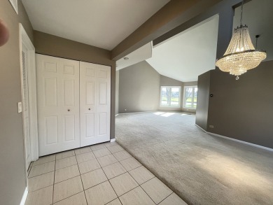 *Rare..End Unit Gem - More Light, More Privacy, More Value!* on The Arboretum Club in Illinois - for sale on GolfHomes.com, golf home, golf lot