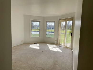 *Rare..End Unit Gem - More Light, More Privacy, More Value!* on The Arboretum Club in Illinois - for sale on GolfHomes.com, golf home, golf lot