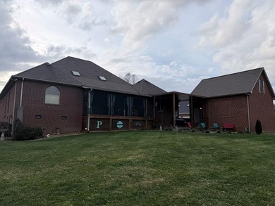 Beautiful White Plains Golf-Course Home with Exceptional Storage on White Plains Golf Course in Tennessee - for sale on GolfHomes.com, golf home, golf lot