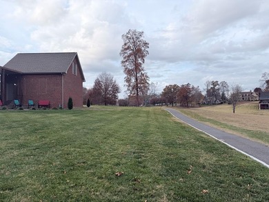 Beautiful White Plains Golf-Course Home with Exceptional Storage on White Plains Golf Course in Tennessee - for sale on GolfHomes.com, golf home, golf lot