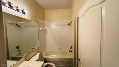 ** LOWEST PRICED in Heritage Greens!** Welcome to easy Florida on Arrowhead Golf Club At Heritage Greens in Florida - for sale on GolfHomes.com, golf home, golf lot