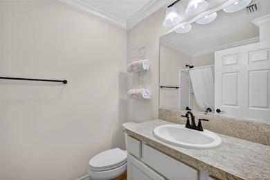 One or more photo(s) has been virtually staged. FABULOUS 3/2 on Pennbrooke Fairways in Florida - for sale on GolfHomes.com, golf home, golf lot