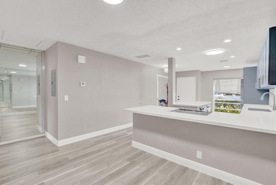 Beautifully renovated and exceptionally spacious, this 2-bedroom on Villa Del Ray Golf Club in Florida - for sale on GolfHomes.com, golf home, golf lot