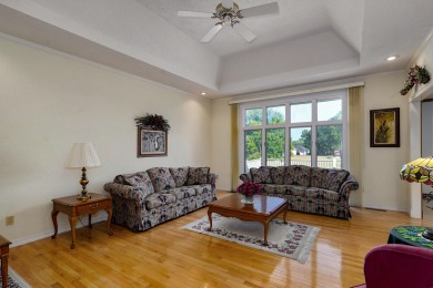 Lovely all-brick, one-owner home in this prime subdivision that on Fremont Hills Country Club in Missouri - for sale on GolfHomes.com, golf home, golf lot