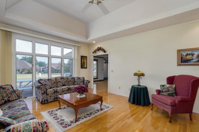 Lovely all-brick, one-owner home in this prime subdivision that on Fremont Hills Country Club in Missouri - for sale on GolfHomes.com, golf home, golf lot