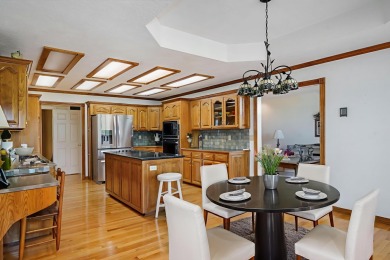 Lovely all-brick, one-owner home in this prime subdivision that on Fremont Hills Country Club in Missouri - for sale on GolfHomes.com, golf home, golf lot