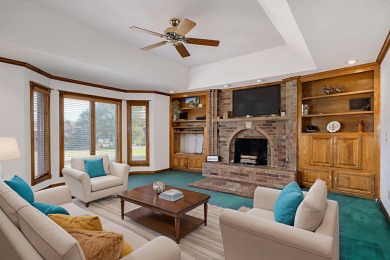 Lovely all-brick, one-owner home in this prime subdivision that on Fremont Hills Country Club in Missouri - for sale on GolfHomes.com, golf home, golf lot