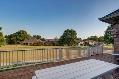 Lovely all-brick, one-owner home in this prime subdivision that on Fremont Hills Country Club in Missouri - for sale on GolfHomes.com, golf home, golf lot