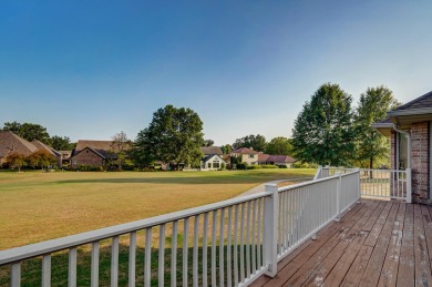 Lovely all-brick, one-owner home in this prime subdivision that on Fremont Hills Country Club in Missouri - for sale on GolfHomes.com, golf home, golf lot