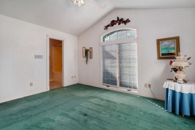 Lovely all-brick, one-owner home in this prime subdivision that on Fremont Hills Country Club in Missouri - for sale on GolfHomes.com, golf home, golf lot