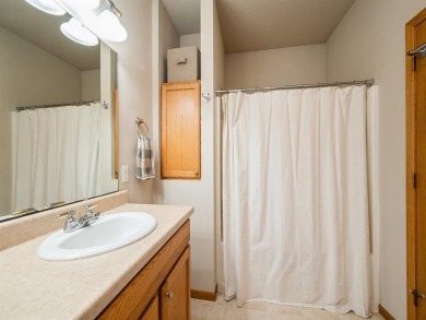 One owner home - located 20 minutes from Cedar Rapids/Marion & on Hillcrest Country Club in Iowa - for sale on GolfHomes.com, golf home, golf lot