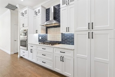 **This house comes with a REDUCED RATE through the seller's on Huntington Hills Golf and Country Club in Florida - for sale on GolfHomes.com, golf home, golf lot