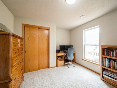 One owner home - located 20 minutes from Cedar Rapids/Marion & on Hillcrest Country Club in Iowa - for sale on GolfHomes.com, golf home, golf lot