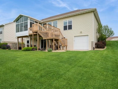 One owner home - located 20 minutes from Cedar Rapids/Marion & on Hillcrest Country Club in Iowa - for sale on GolfHomes.com, golf home, golf lot