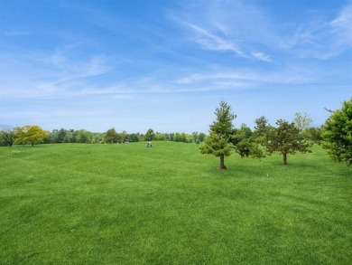 One owner home - located 20 minutes from Cedar Rapids/Marion & on Hillcrest Country Club in Iowa - for sale on GolfHomes.com, golf home, golf lot