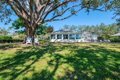 Move in ready! Spacious 2 bedroom, 2 full bathroom, 2 car garage on Boca Royale Golf and Country Club in Florida - for sale on GolfHomes.com, golf home, golf lot