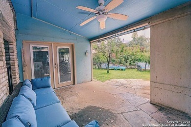 Exquisite home nestled in the prestigious community of Fair Oaks on Fair Oaks Ranch Golf and Country Club in Texas - for sale on GolfHomes.com, golf home, golf lot