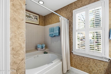 Pssst! Want to hear about one of Rocky Mount's best kept real on Northgreen Country Club in North Carolina - for sale on GolfHomes.com, golf home, golf lot